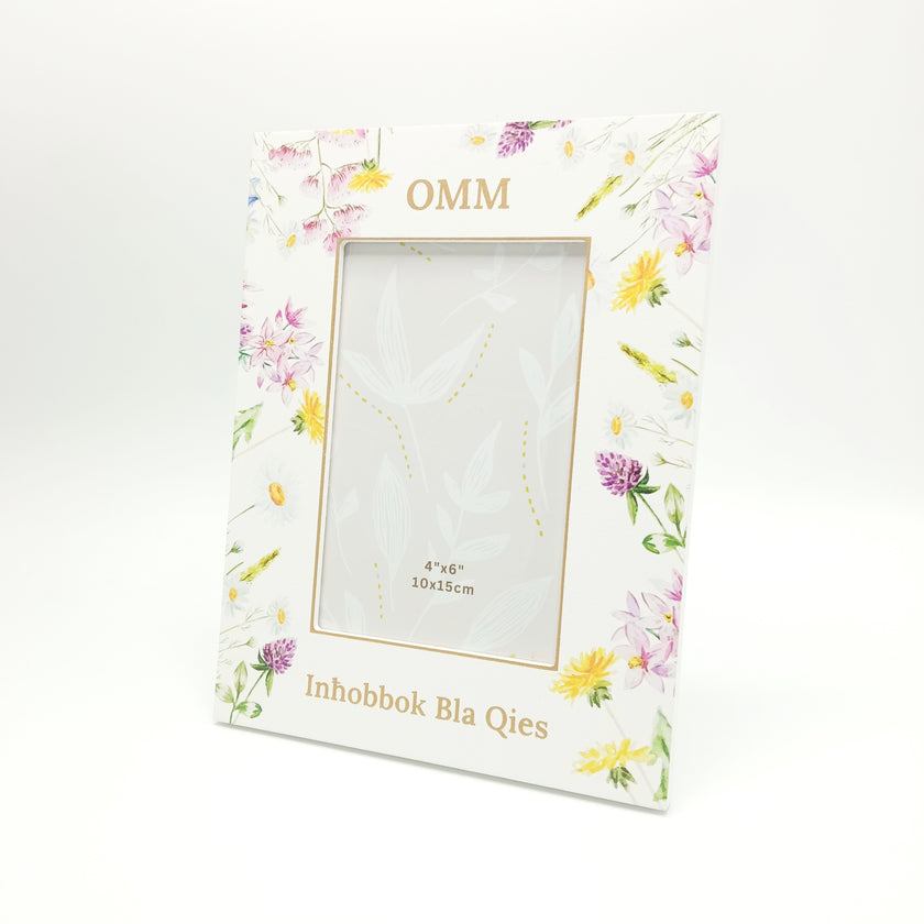 White Wooden Photo Frame Omm (Mother) 10 x 15cm FM4184