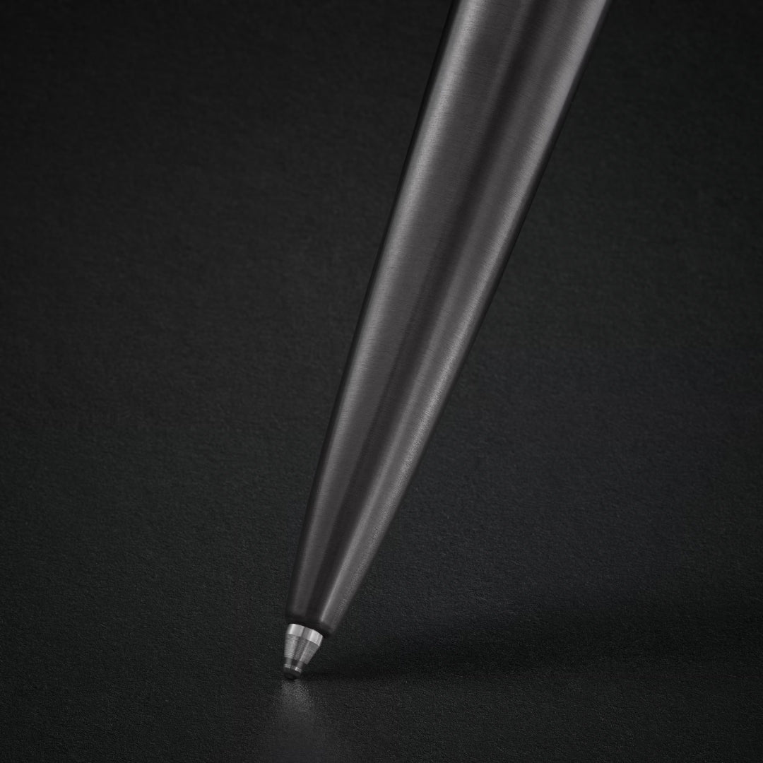 Parker Jotter Ballpoint Pen M Blue Ink - Grey Lacquer & Gold Trims