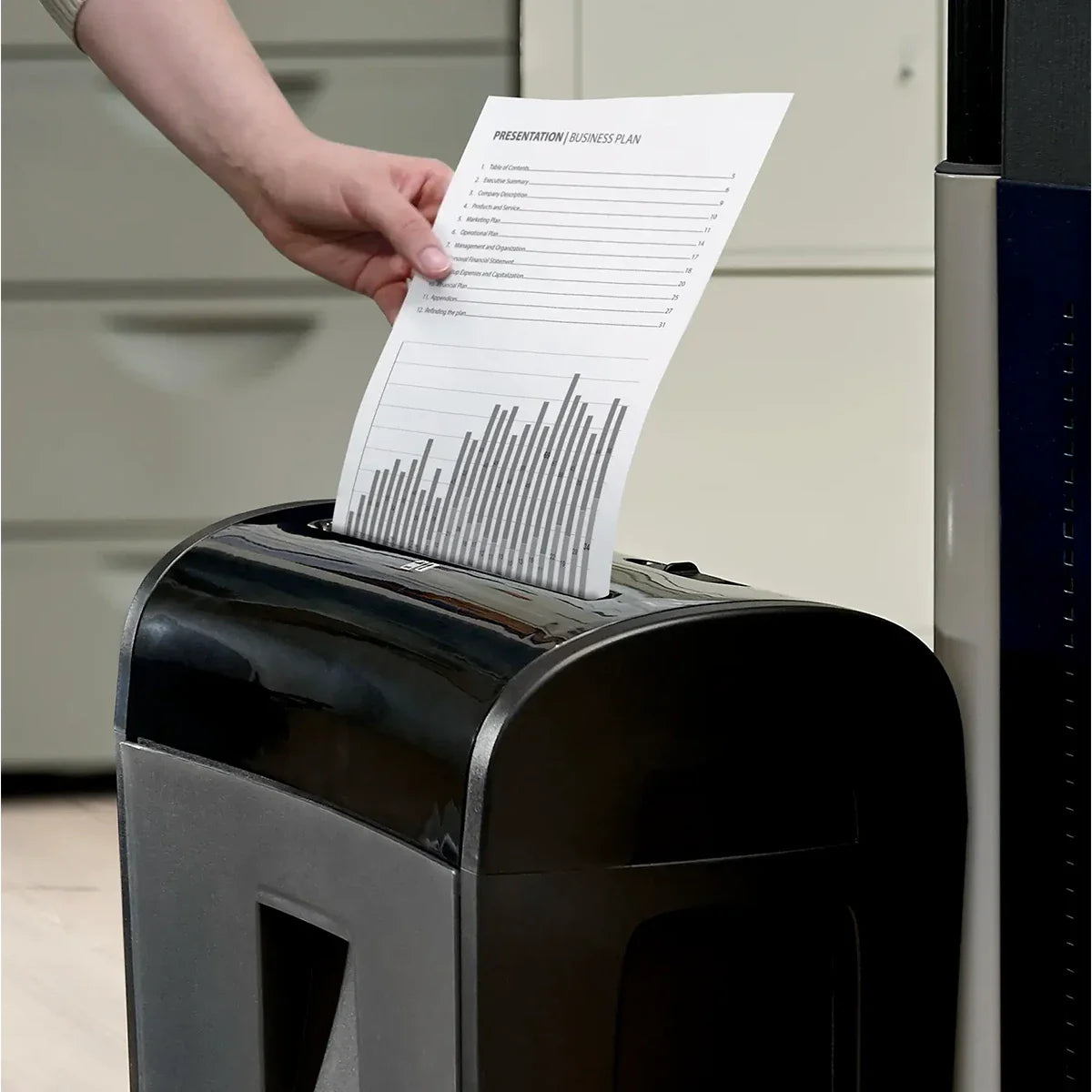 Monolith Cross Cut Paper Shredder 14L