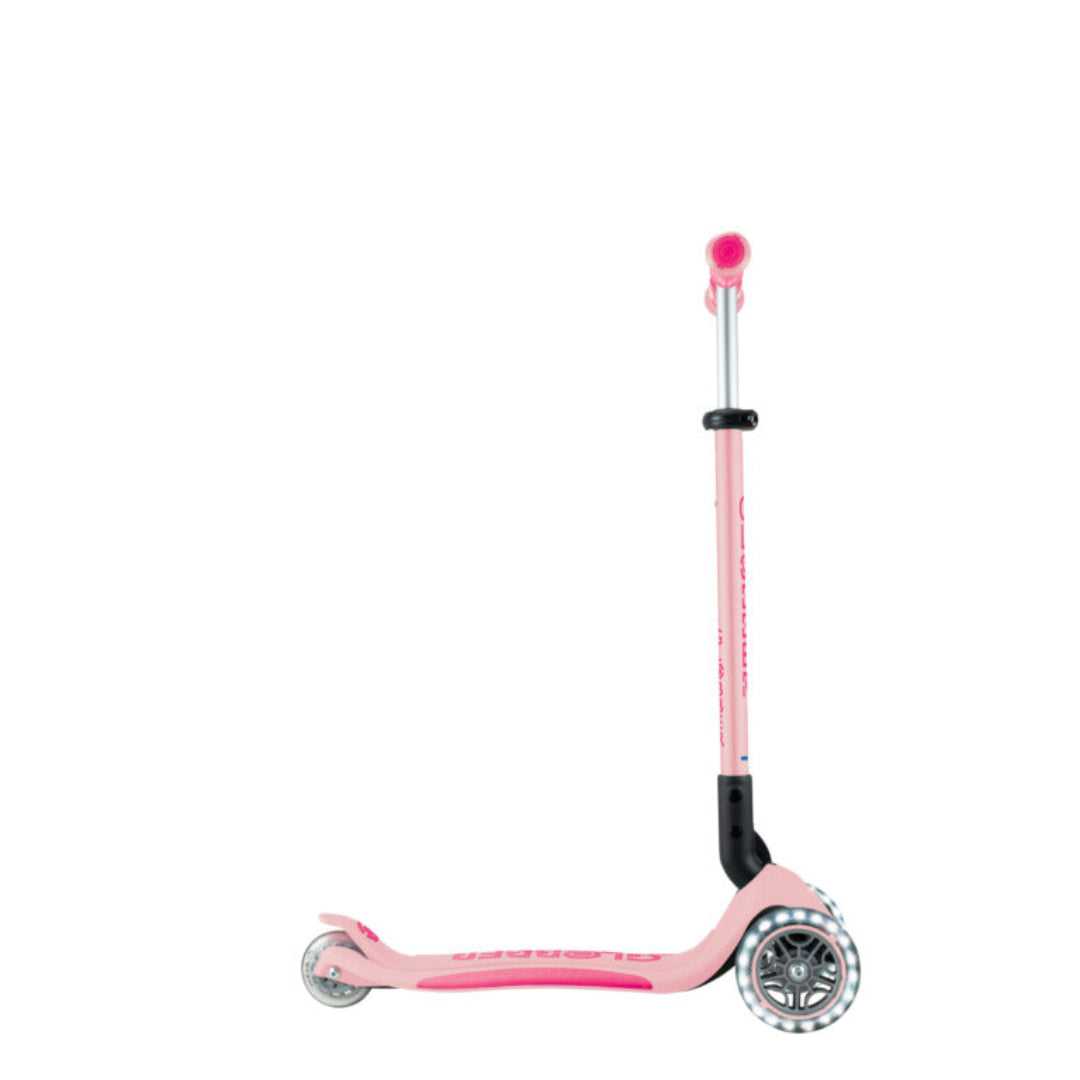 Globber Go-Up Deluxe Lights 3 In 1 Max 50kg - Pastel Pink