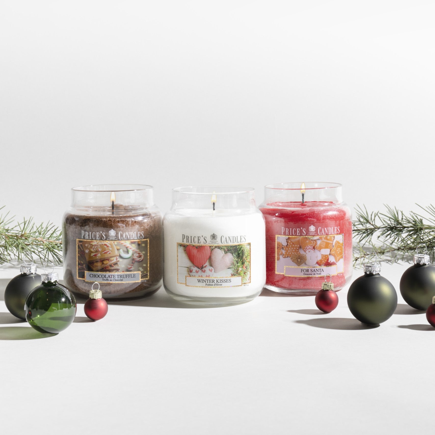 Price's Candles - Medium Jar Candle - For Santa 411gr