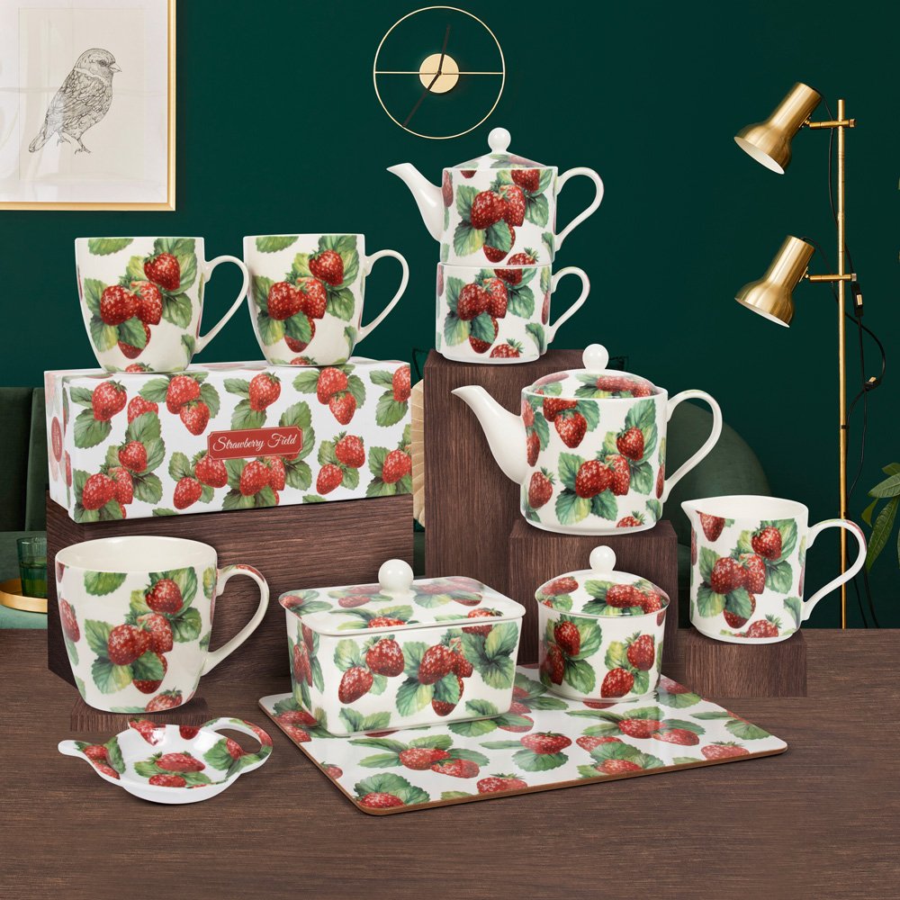 L&P Fine China Tea Pot - Strawberry Field