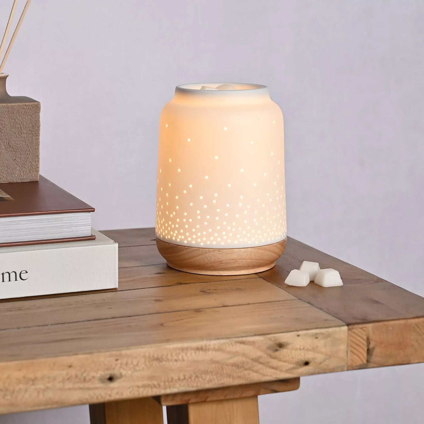 Hestia Ceramic Aroma Lamp