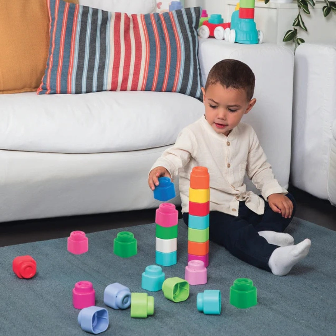 Clementoni - Soft Clemmy - Touch & Play - Soft Blocks A Set Of 9pcs - Rainbow 6-36m