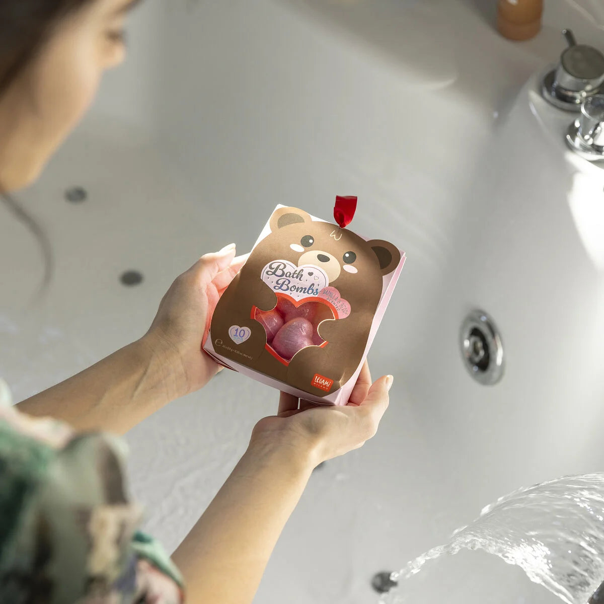 Legami Bath Bombs A Pack Of 10pcs - Vanilla & Berry