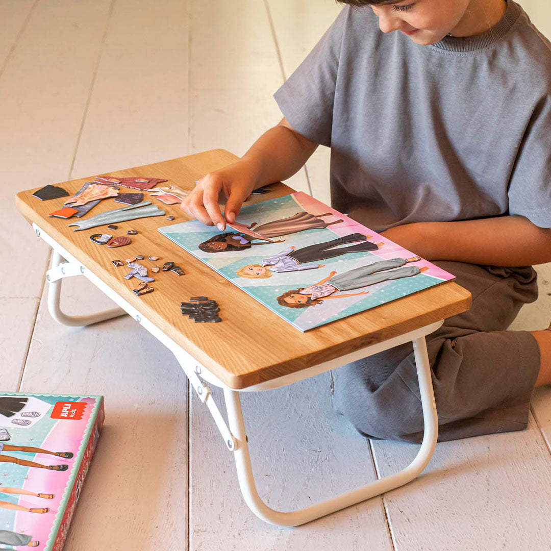 Apli Kids Magnets Fashion Show