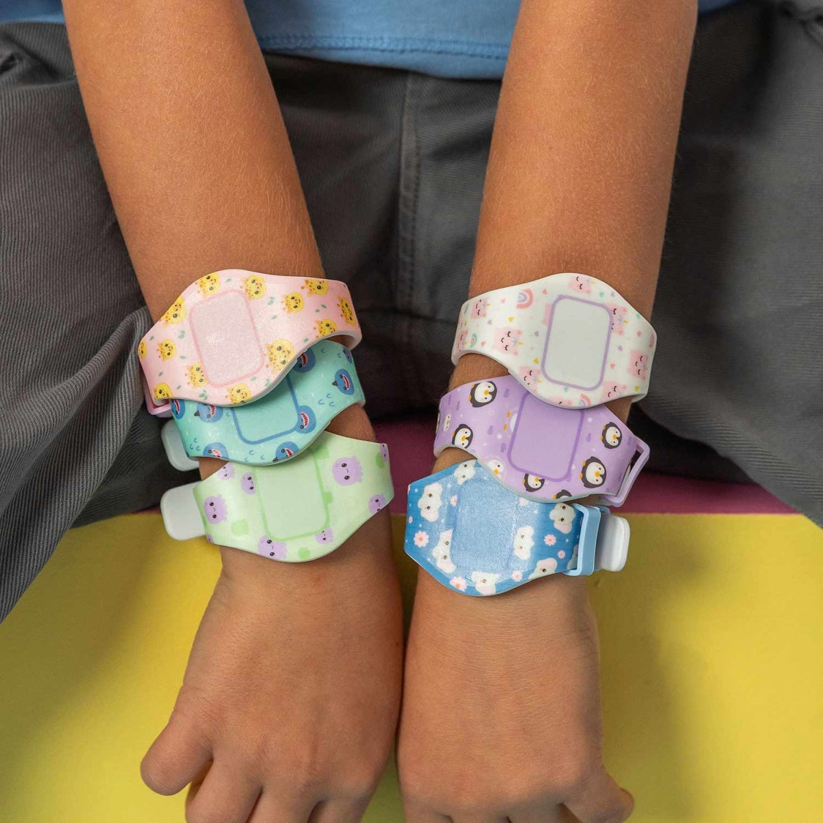 Bach2Fun - Friends O'clock - Touch Watch - Elephant