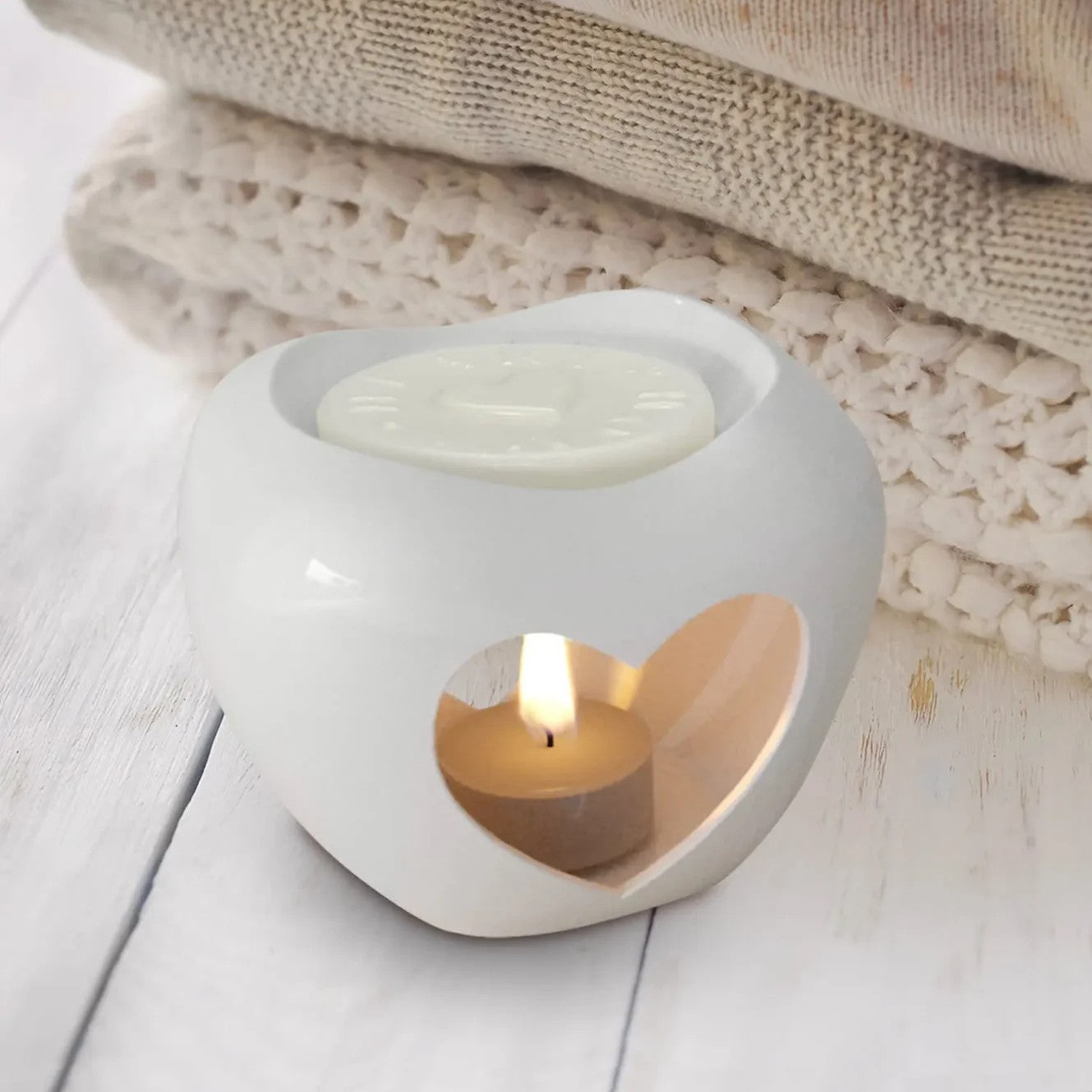 H&H Wax Melt 26g - Sandalwood & Vanilla